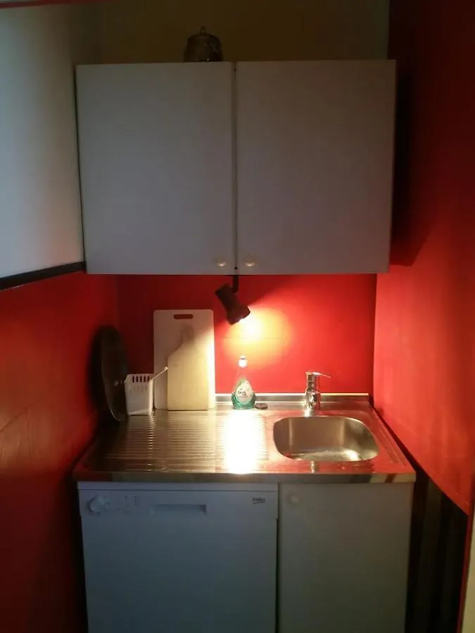 Geraeumige Zentrumsnahe Altbauwohnung Vienna Austria
